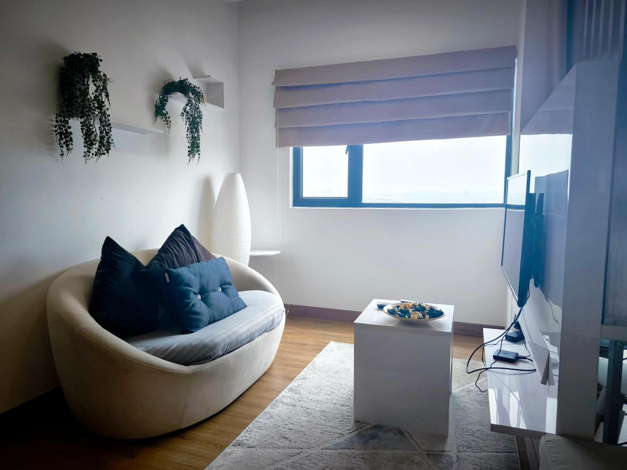 Eshue Designer Suites @ Simfoni Towers Cheras Buitenkant foto